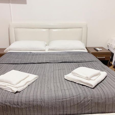 Rm Guest House Roma Esterno foto